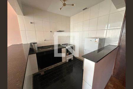 Cozinha de apartamento para alugar com 2 quartos, 70m² em Funcionários, Belo Horizonte