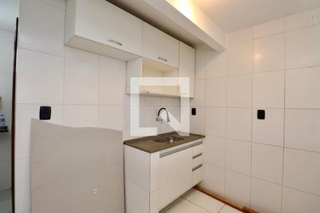 Cozinha de casa para alugar com 1 quarto, 70m² em Piatã, Salvador