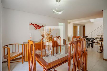 Casa de Condomínio à venda com 4 quartos, 251m² em Conjunto Habitacional Vila Santana (Sousas), Campinas