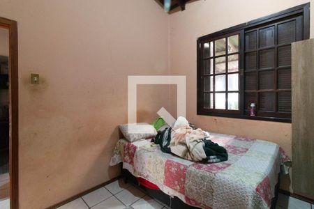 Quarto 2 de casa para alugar com 2 quartos, 120m² em Glória, Porto Alegre