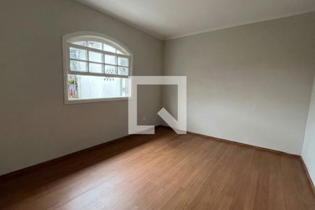 Casa à venda com 2 quartos, 153m² em Jardim Ester Yolanda, São Paulo