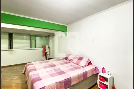 Suite  de casa à venda com 4 quartos, 490m² em Vila Granada, São Paulo