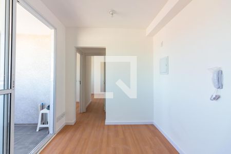Sala e Cozinha  de apartamento para alugar com 2 quartos, 37m² em Jaguaribe, Osasco