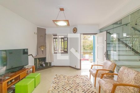 Casa à venda com 4 quartos, 345m² em Marechal Rondon, Canoas
