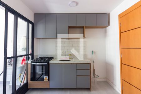 Sala e Cozinha  de apartamento para alugar com 2 quartos, 38m² em Centro, Osasco