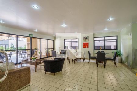 Apartamento à venda com 1 quarto, 80m² em Cambuí, Campinas