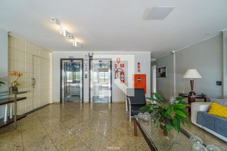 Apartamento à venda com 1 quarto, 80m² em Cambuí, Campinas