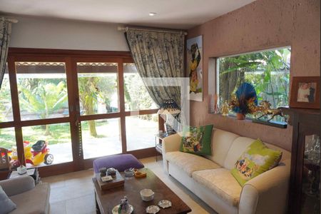 Sala de casa de condomínio à venda com 2 quartos, 320m² em Residencial Tres (alphaville), Santana de Parnaíba