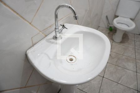 Banheiro de casa para alugar com 1 quarto, 30m² em Jardim Santa Eliza, Americana