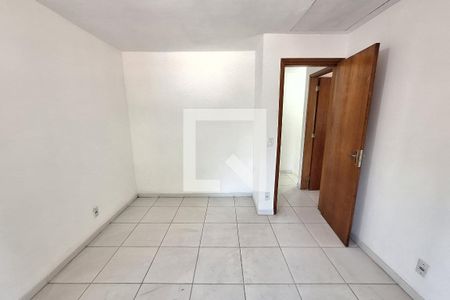 Quarto de casa para alugar com 2 quartos, 95m² em Jardim Primavera, Duque de Caxias