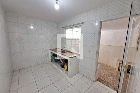 Cozinha de casa para alugar com 2 quartos, 95m² em Jardim Primavera, Duque de Caxias
