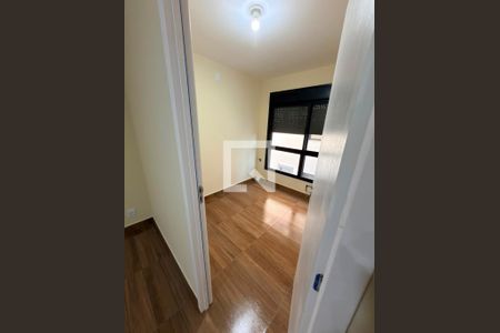 Quarto de apartamento para alugar com 1 quarto, 30m² em Lomba do Pinheiro, Porto Alegre