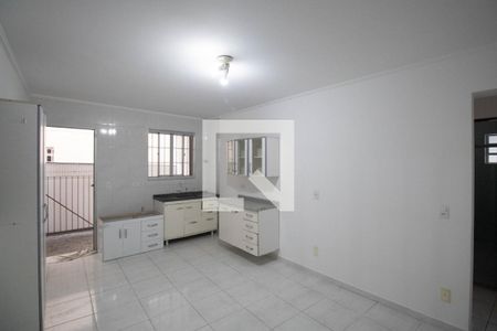 Sala / Cozinha de casa para alugar com 1 quarto, 50m² em Horto Florestal, São Paulo