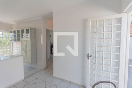 Sala de casa para alugar com 2 quartos, 250m² em Parque Jambeiro, Campinas