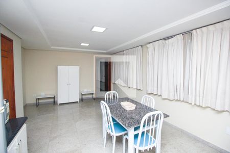 Sala/Cozinha de apartamento para alugar com 1 quarto, 71m² em Vila Sao Pedro, Santo André