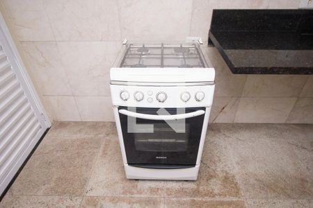 Sala/Cozinha de apartamento para alugar com 1 quarto, 71m² em Vila Sao Pedro, Santo André