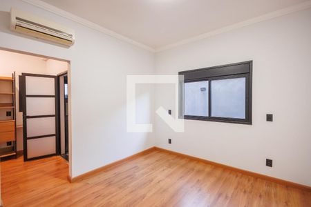 Suíte Master de casa de condomínio para alugar com 3 quartos, 260m² em Residencial Novo Horizonte, Taubaté