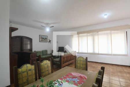 Sala de apartamento para alugar com 3 quartos, 380m² em Parque Enseada, Guarujá