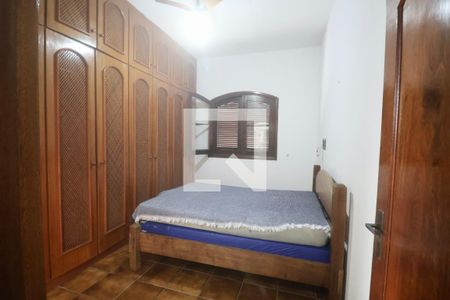 Suíte de apartamento para alugar com 3 quartos, 380m² em Parque Enseada, Guarujá