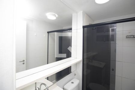 Banheiro de apartamento para alugar com 3 quartos, 62m² em Vila Guilherme, São Paulo