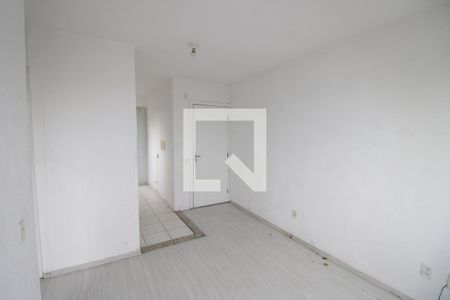 Sala / Cozinha / Área de Serviço de apartamento para alugar com 2 quartos, 39m² em Vila Popular, São Paulo