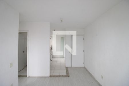 Sala / Cozinha / Área de Serviço de apartamento para alugar com 2 quartos, 39m² em Vila Popular, São Paulo
