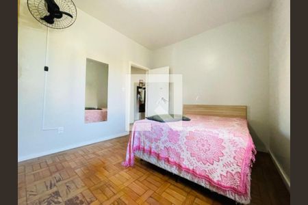 Quarto 1 de apartamento para alugar com 2 quartos, 69m² em São Sebastião, Porto Alegre