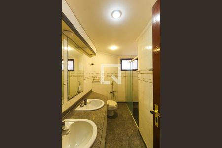 Banheiro da Suíte 1 de apartamento para alugar com 3 quartos, 160m² em Mooca, São Paulo