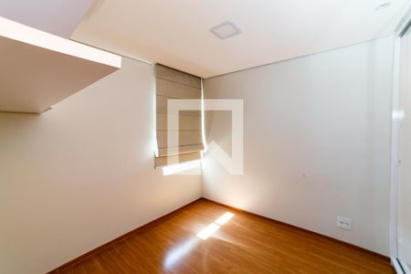Quarto 1 de apartamento para alugar com 2 quartos, 60m² em Penha, Belo Horizonte