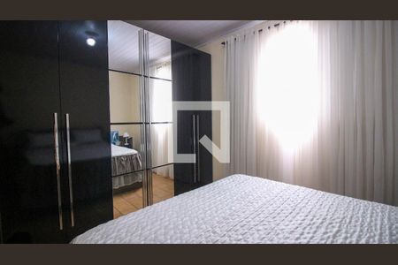 Casa à venda com 2 quartos, 65m² em Vila Industrial, São Paulo