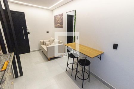 Sala/Cozinha de apartamento para alugar com 1 quarto, 32m² em Água Rasa, São Paulo