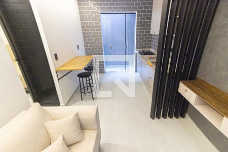 Sala/Cozinha de apartamento para alugar com 1 quarto, 32m² em Água Rasa, São Paulo