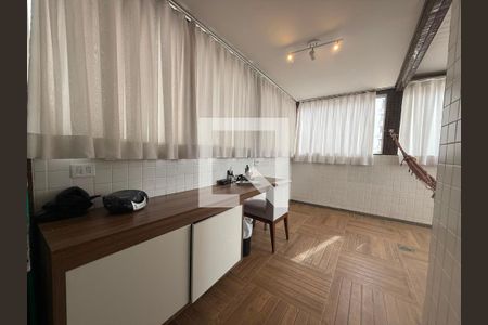 Apartamento à venda com 3 quartos, 162m² em Sagrada Família, Belo Horizonte