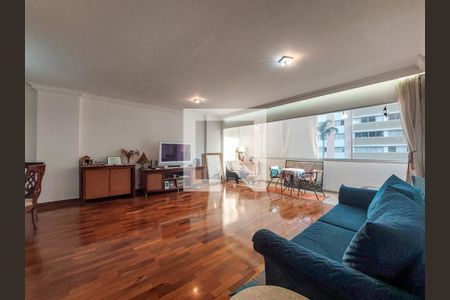 Sala de apartamento para alugar com 3 quartos, 124m² em Santo Amaro, São Paulo