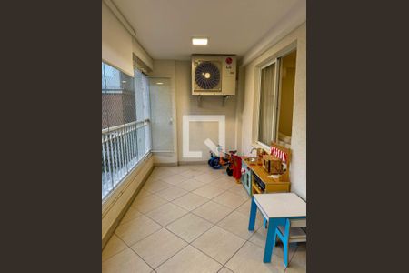 SACADA de apartamento à venda com 2 quartos, 98m² em Parque das Flores, Campinas