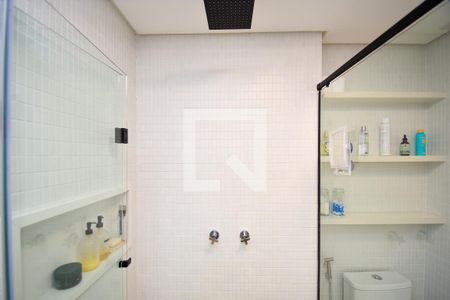 banheiro de kitnet/studio à venda com 1 quarto, 33m² em Jardim das Bandeiras, São Paulo