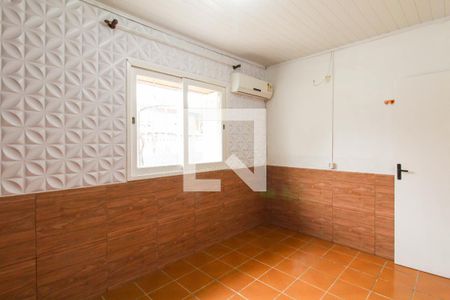 Quarto 1 de casa para alugar com 2 quartos, 70m² em São José, Canoas