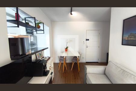 Sala de apartamento para alugar com 1 quarto, 42m² em Cambuci, São Paulo