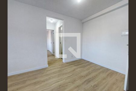 Sala/Cozinha de apartamento para alugar com 2 quartos, 45m² em Jardim São Luís, São Paulo