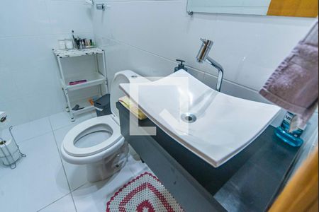 Banheiro  de apartamento para alugar com 2 quartos, 60m² em Vila Floresta, Santo André