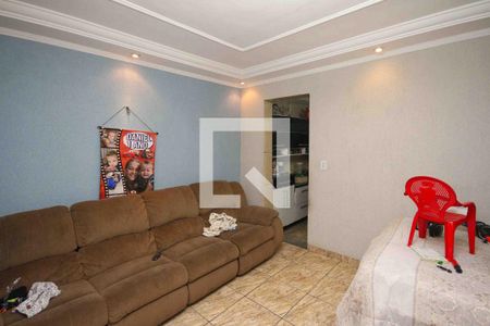 Sala de casa à venda com 5 quartos, 105m² em Parque dos Bancarios, São Paulo