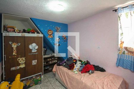 Quarto de casa à venda com 5 quartos, 105m² em Parque dos Bancarios, São Paulo
