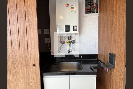 Sacada de apartamento para alugar com 2 quartos, 75m² em Mirandópolis, São Paulo