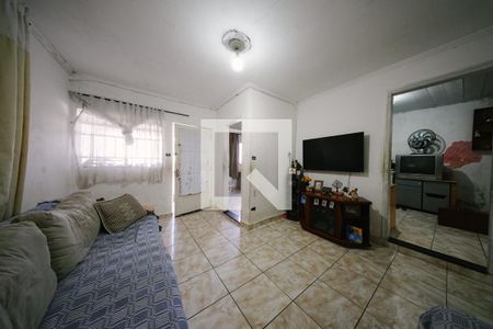 Casa à venda com 3 quartos, 180m² em Cangaiba, São Paulo