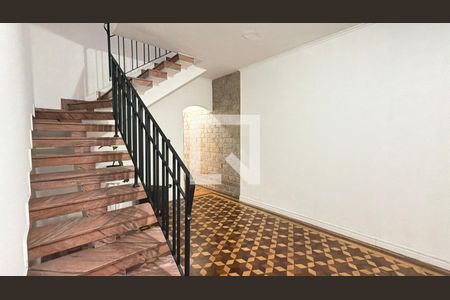 Casa à venda com 4 quartos, 197m² em Jardim Analia Franco, São Paulo