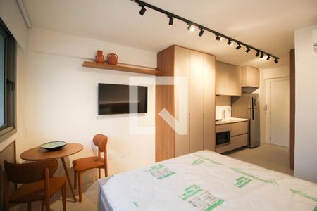 Sala de kitnet/studio para alugar com 1 quarto, 28m² em Indianópolis, São Paulo