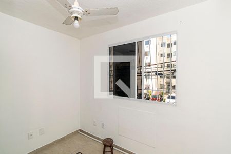 Quarto 2 de apartamento para alugar com 2 quartos, 45m² em Brás de Pina, Rio de Janeiro