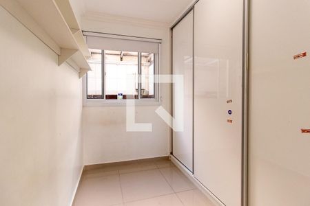 Quarto 1 de apartamento para alugar com 3 quartos, 70m² em Cidade Industrial de Curitiba, Curitiba