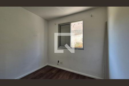 Quarto de apartamento para alugar com 3 quartos, 80m² em Jardim Utinga, Santo André