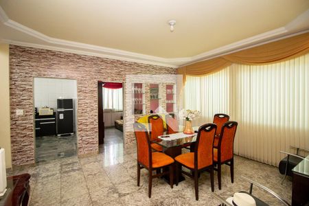 Sala de Jantar de casa à venda com 4 quartos, 370m² em Europa, Contagem